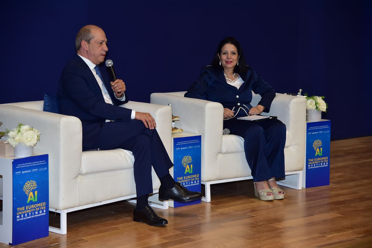 À l'UEMF, un dialogue international de haut niveau interroge l’avenir de la civilisation humaine à l’ère de l’intelligence artificielle