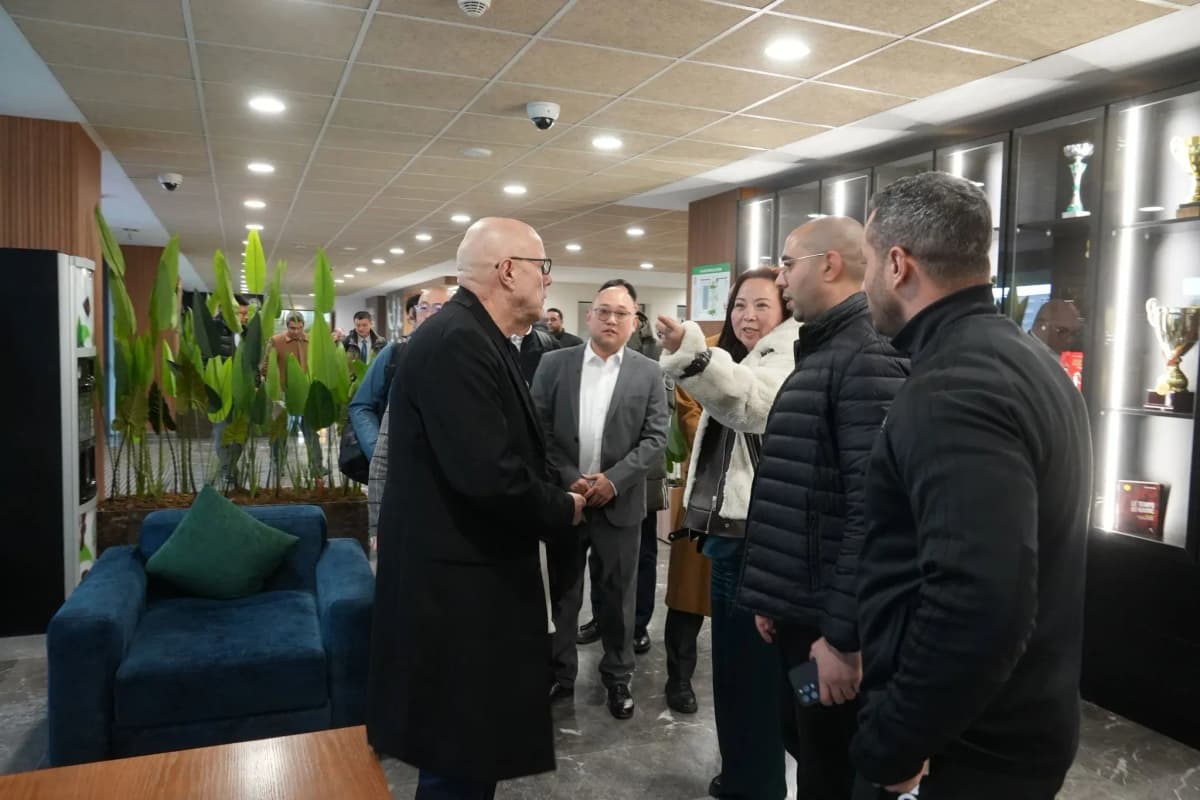 Strengthening bridges between academic and economic ecosystems