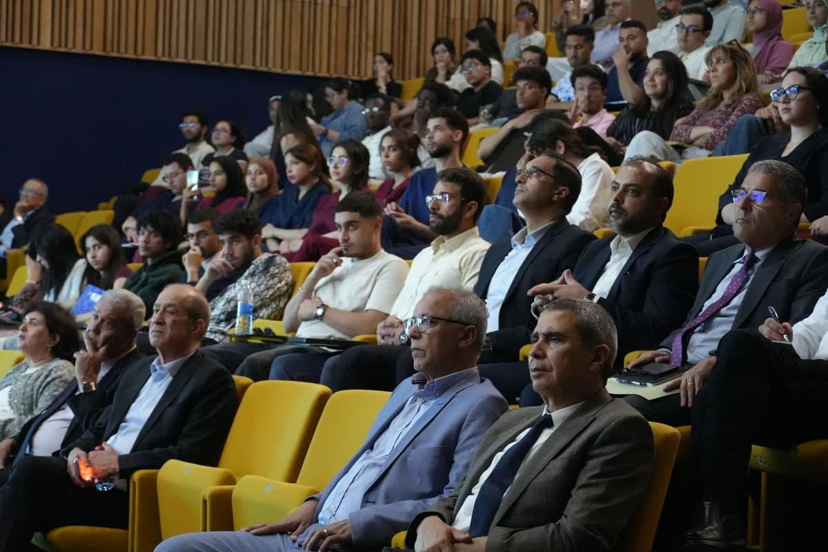 L’Université Euromed de Fès accueille M. Mohamed Horani pour une conférence sur l’ascension de HPS et les mutations du paiement digital