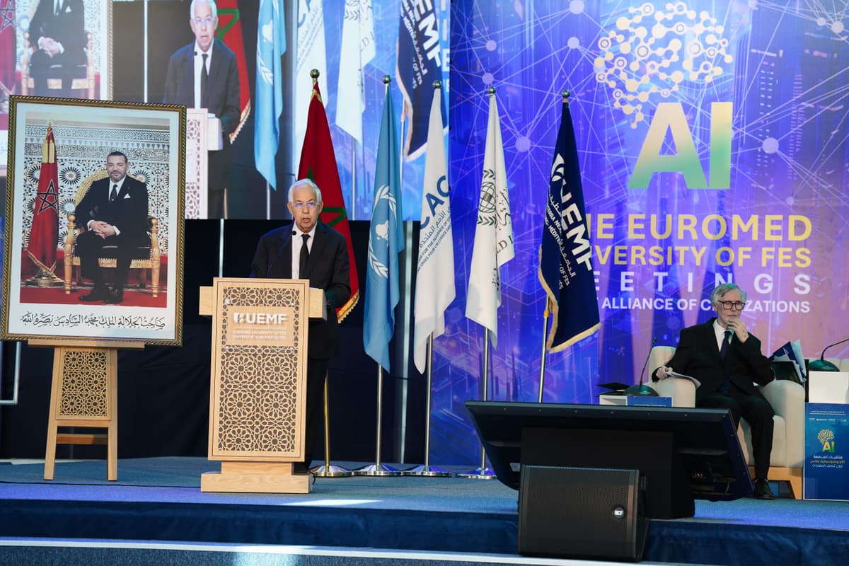 À l'UEMF, un dialogue international de haut niveau interroge l’avenir de la civilisation humaine à l’ère de l’intelligence artificielle