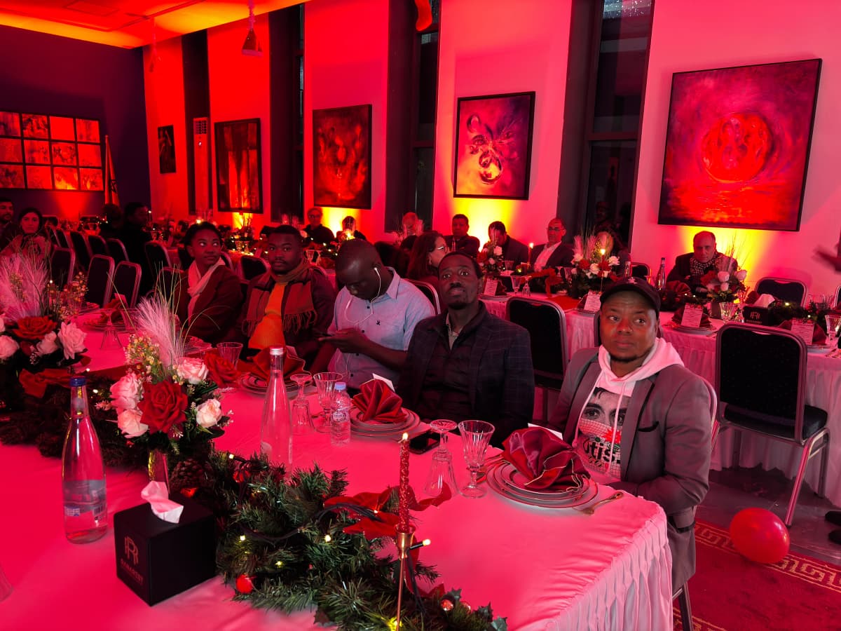 Célébration de fin d’année : un dîner de partage et de convivialité