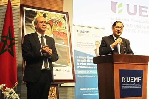 " Une amitié déjà féconde dans le présent et encore plus prometteuse dans le futur"  Par M. Ricardo Díez-Hochleitner Rodríguez