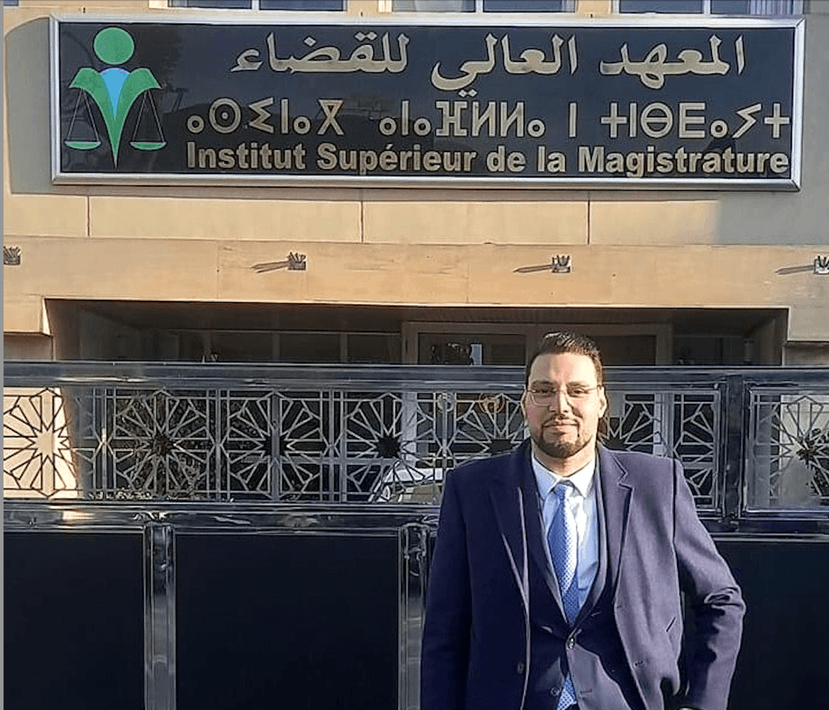 Félicitations au futur magistrat M. Zakaryae LAKBIRI, lauréat du Master Droit des Affaires à l'UEMF