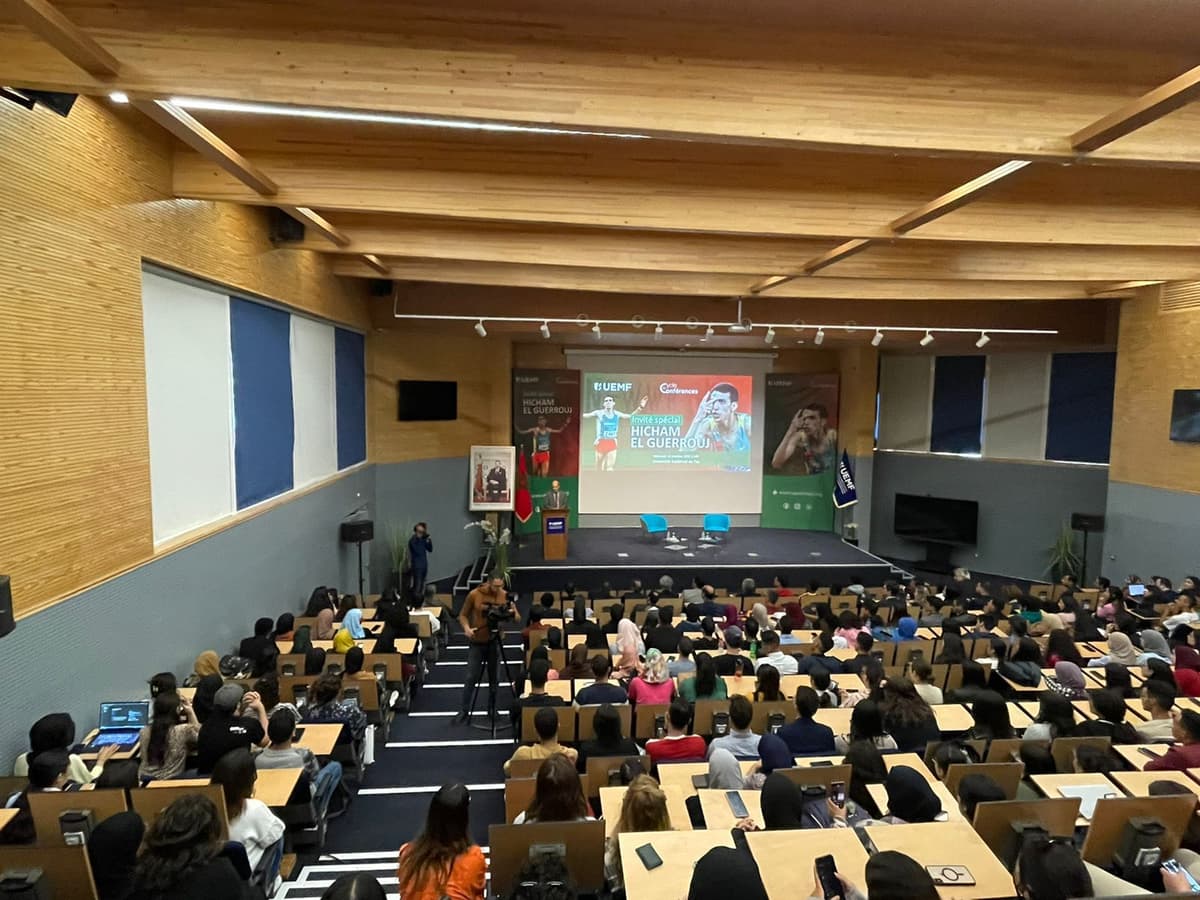 L’UEMF reçoit la légende mondiale des JO et le quadruple champion du monde Hicham El Gerrouj