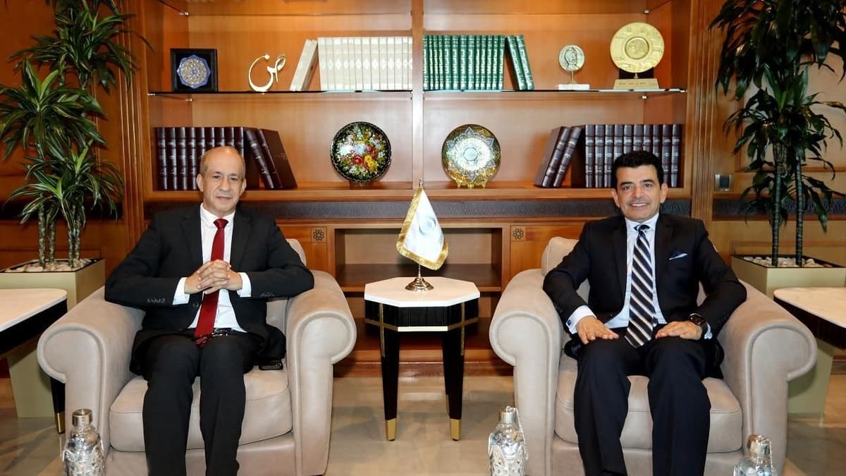 [IA] Signature d'une convention avec l'ICESCO pour la création d’une Chaire intitulée ‘’Femmes en Science’’