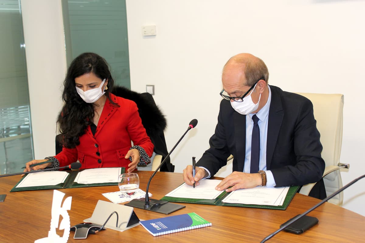 Signature d'une convention cadre de partenariat entre l’OFPPT et l’UEMF