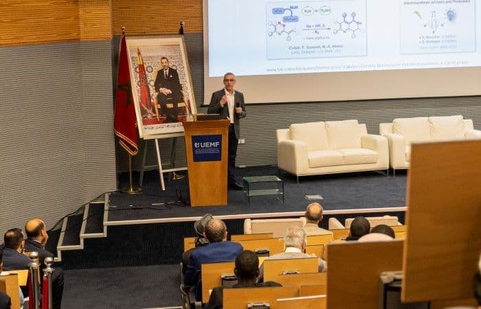 Conférence : Parlons chimie organique avec Pr. Jacques Lebreton et Dr. Jean-François Brière