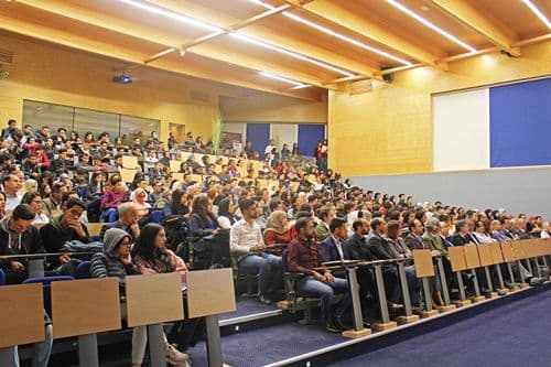 " Une amitié déjà féconde dans le présent et encore plus prometteuse dans le futur"  Par M. Ricardo Díez-Hochleitner Rodríguez