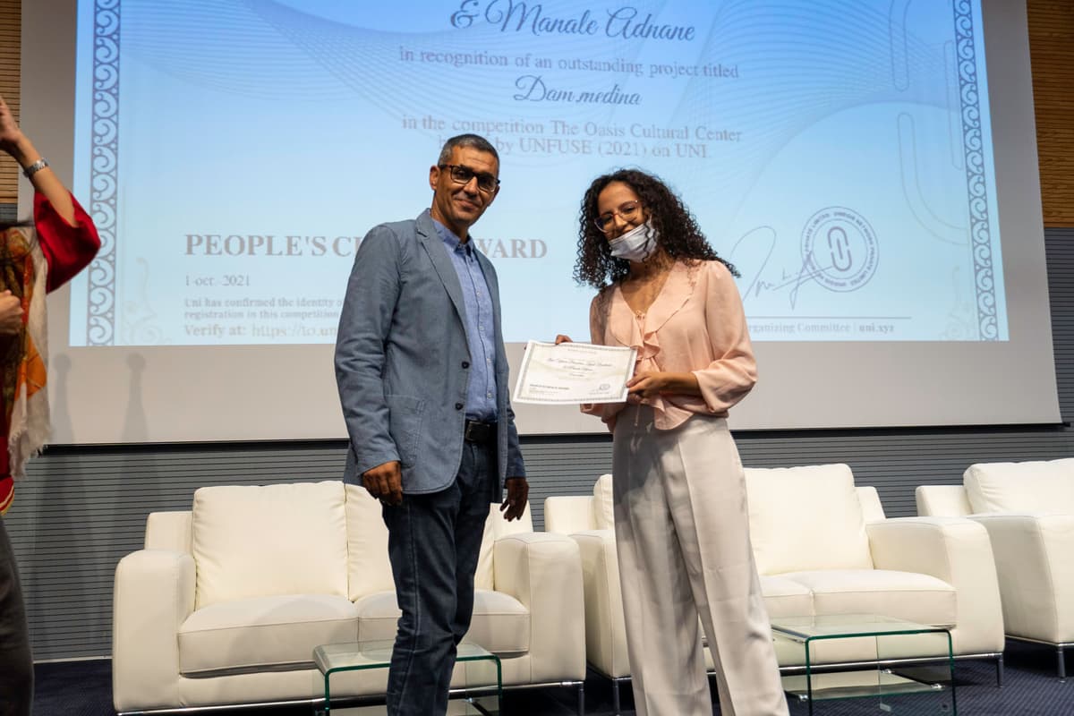 Three students from EMADU win the "People’s Choice Award" in an international competition