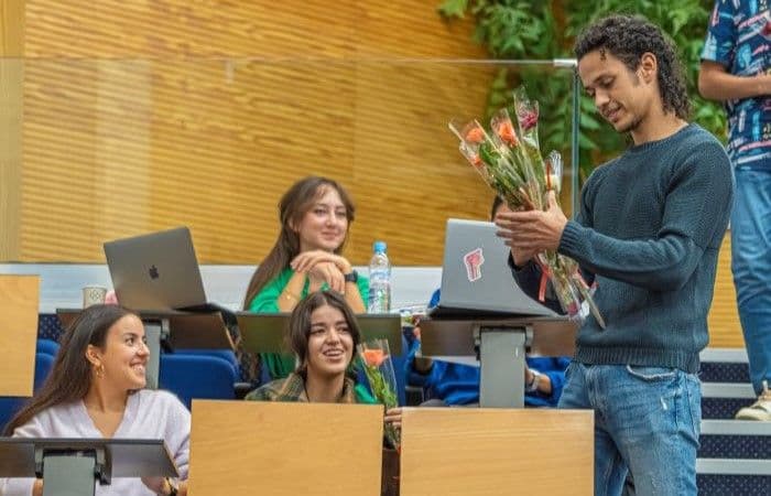 [Seminar] The Community Pharmacist: Innovations, Expanded Responsibilities, and Impact on Healthcare