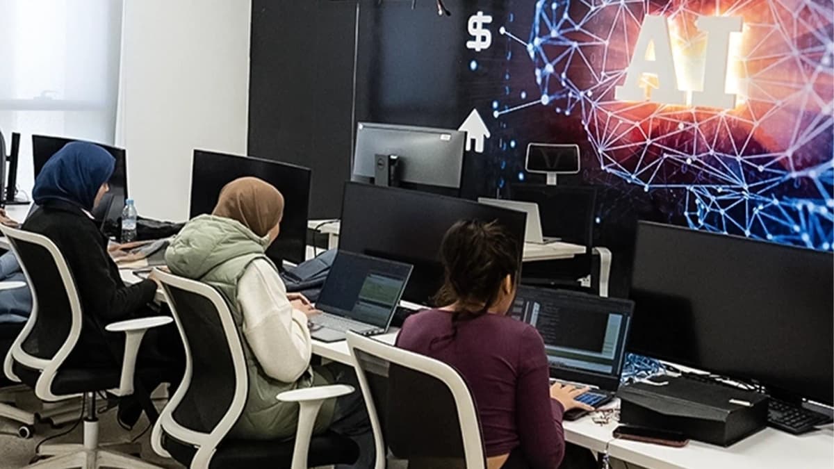 المركز الأورومتوسطي للابتكار، محرك ريادة الأعمال والابتكار في جامعة أوروبا-المتوسط.