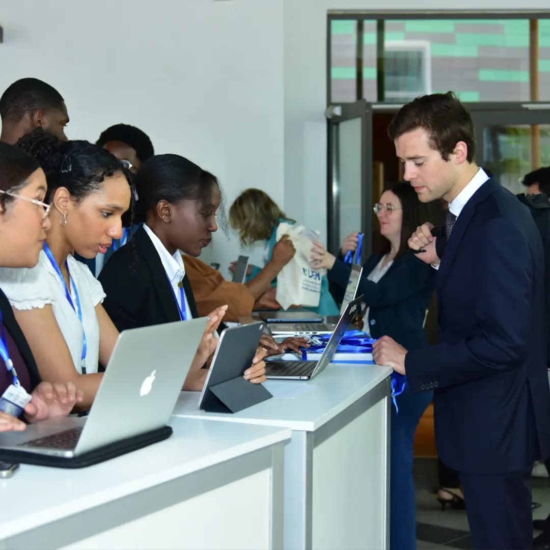 تقديم التوصيات