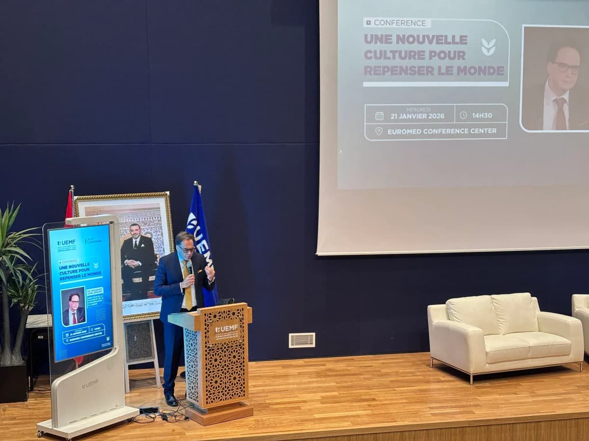 Une nouvelle culture pour repenser le monde : conférence du Pr. Mohamed Zinelabidine
