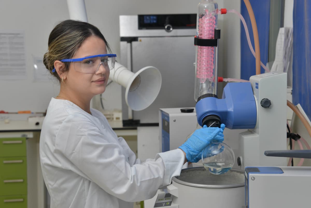 /uploads/Faculte_de_Pharmacie_FP_556d4ff663.webp