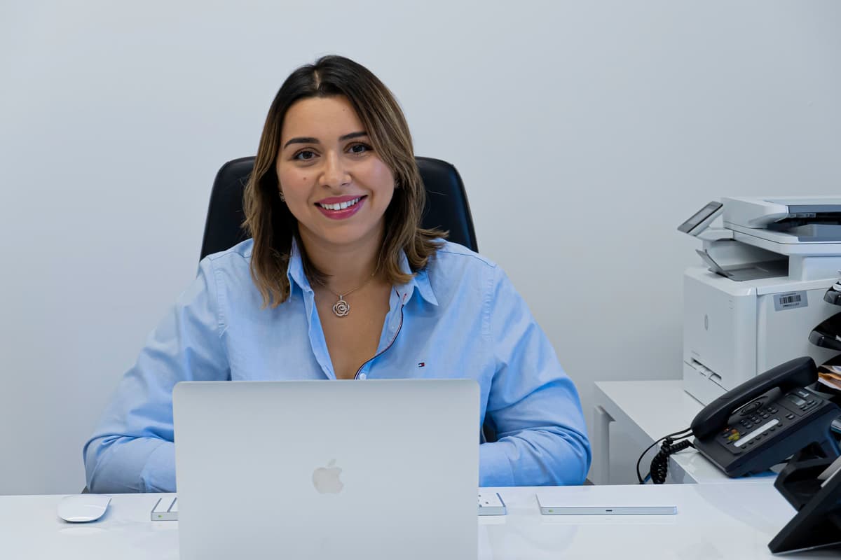 En Afrique, mettre l'IA entre les mains des femmes : Pr.Maha Gmira au magazine Poly