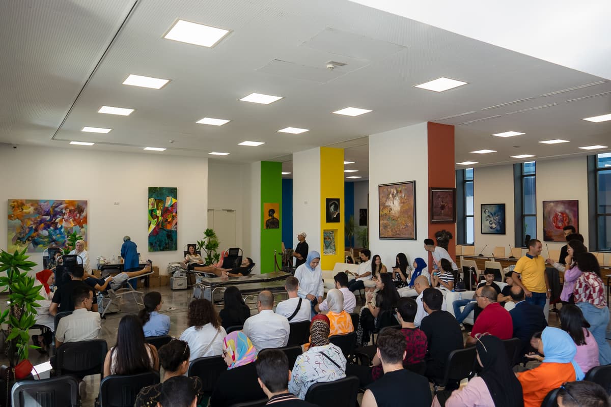 The wave of solidarity is being organized at the Université Euromed de Fès following the earthquake that struck our country.