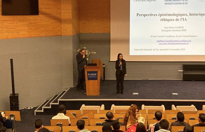 Perspectives épistémologiques, historiques et éthiques de l'IA : Conférence de Dr. Llored