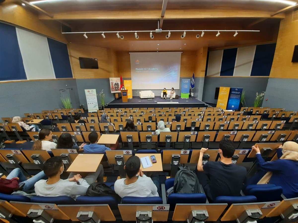 Huawei ICT Academy : une série de workshops pour stimuler le développement du secteur des TIC