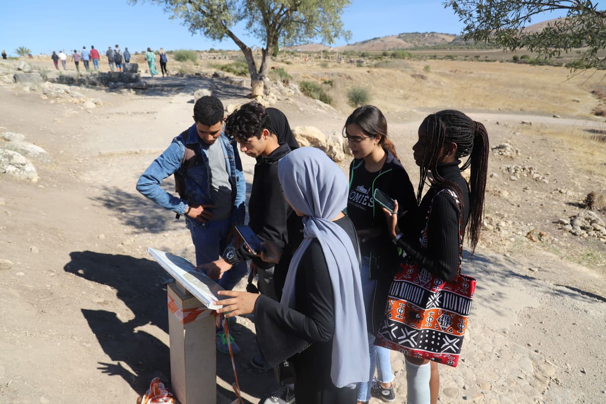 Workshop Design à Volubilis sous la supervision de M. Andrea Anastasio, Designer international