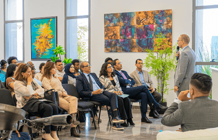 Rencontre avec l'Ambassadeur suédois à l'Université Euromed de Fès : Renforcement des liens interculturels