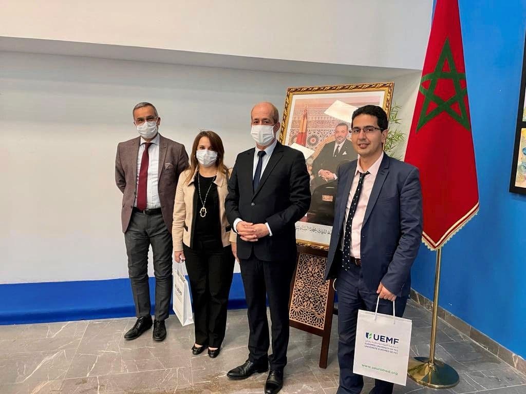 Visite de Mme Charafat Afilal à l'éco-campus de l'Université Euromed de Fès