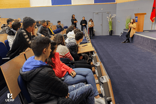 Visite d'une trentaine de bacherliers du Groupe Scolaire Claire Fontaine à l'Université Euromed de Fès