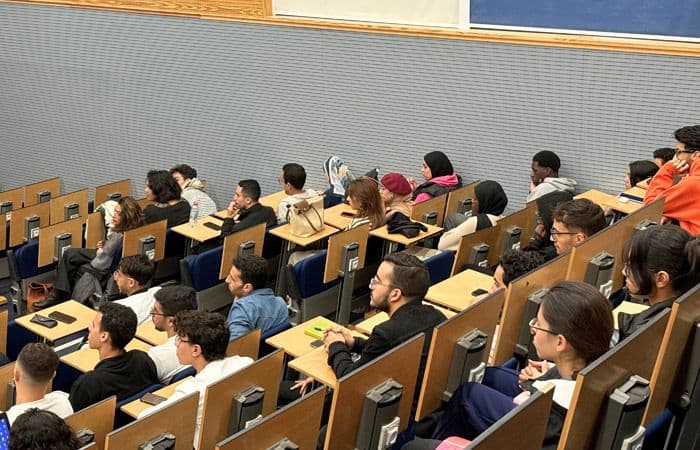 Perspectives épistémologiques, historiques et éthiques de l'IA : Conférence de Dr. Llored