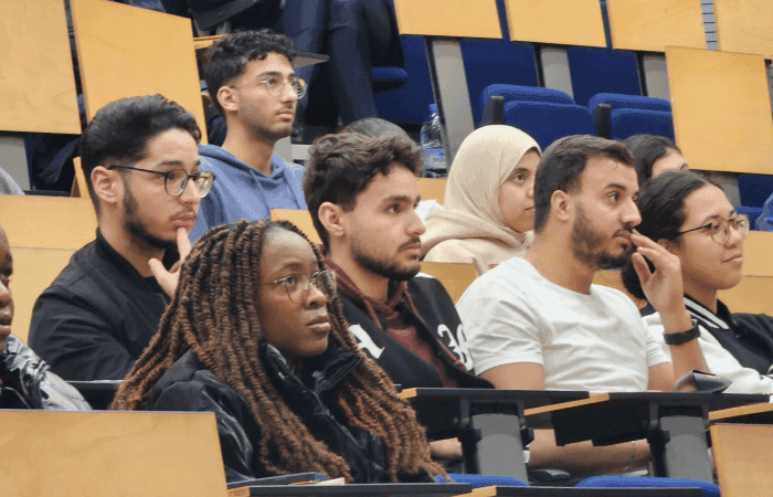 Visit by a delegation from Pinnacle Teaching Solutions and conference on the lessons of leadership