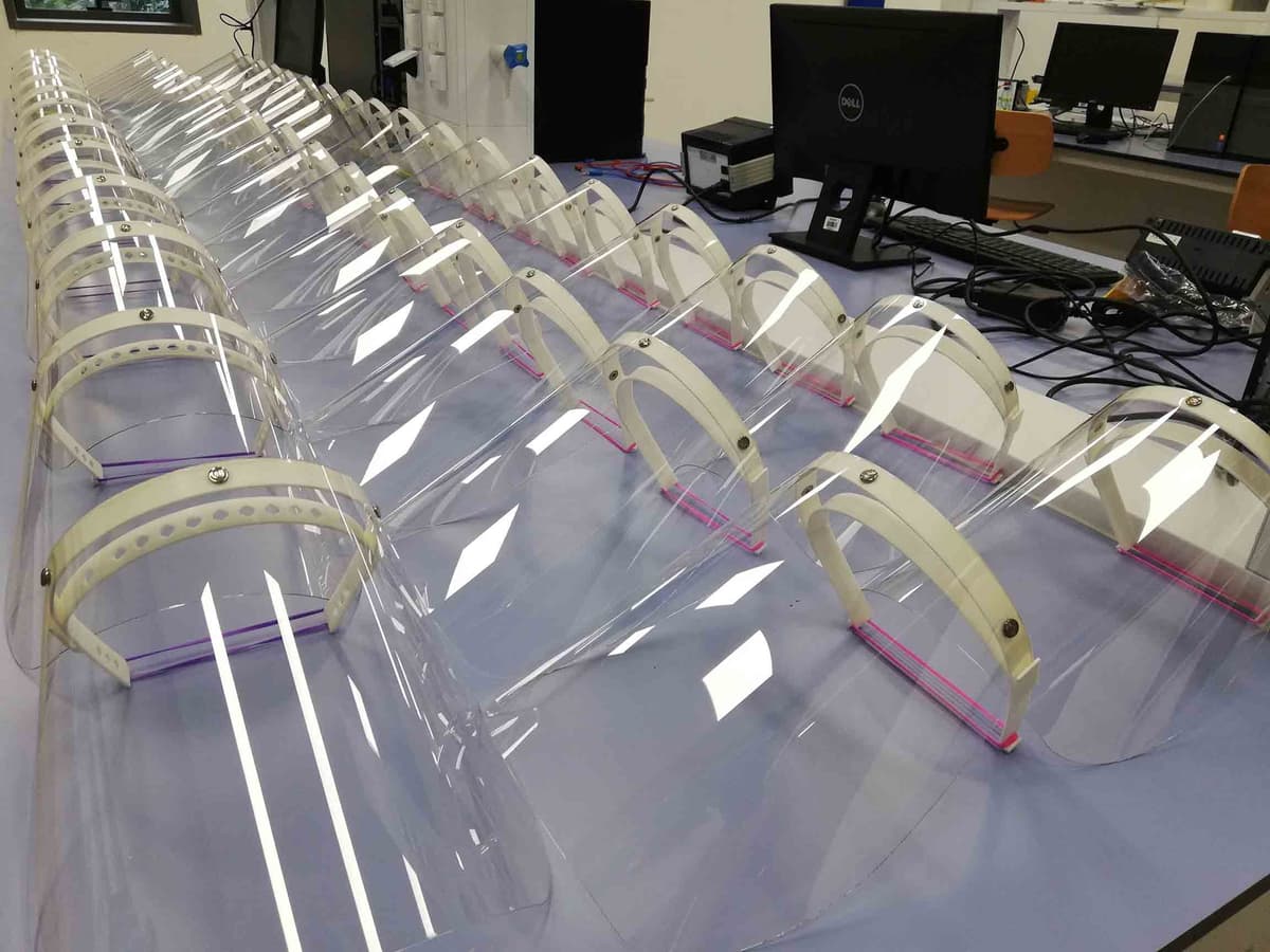 l'UEMF et ses partenaires l'UE et la BEI s'allient pour fabriquer des visières stérilisables